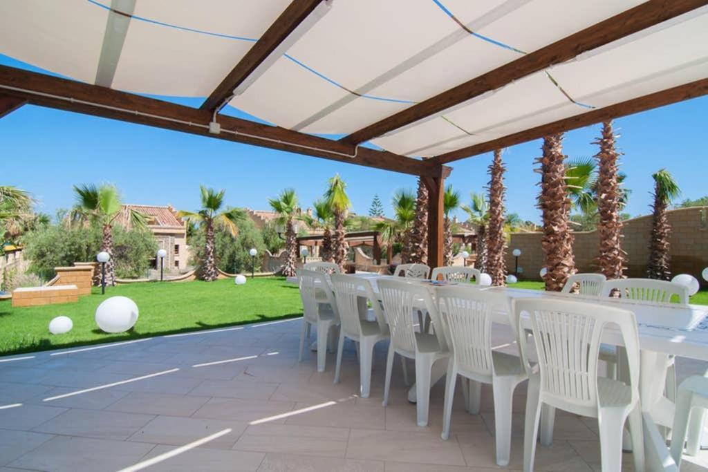Hh Selection Emiro Lascari Exterior foto
